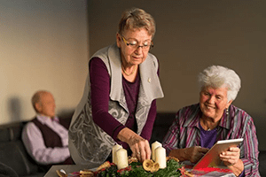 Helping A Loved One With Dementia At Family Gatherings